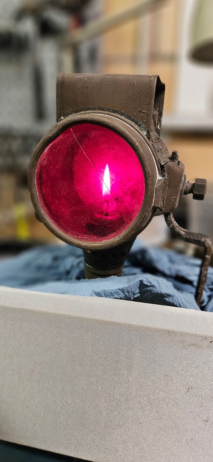 oude koetslamp, Ophalen