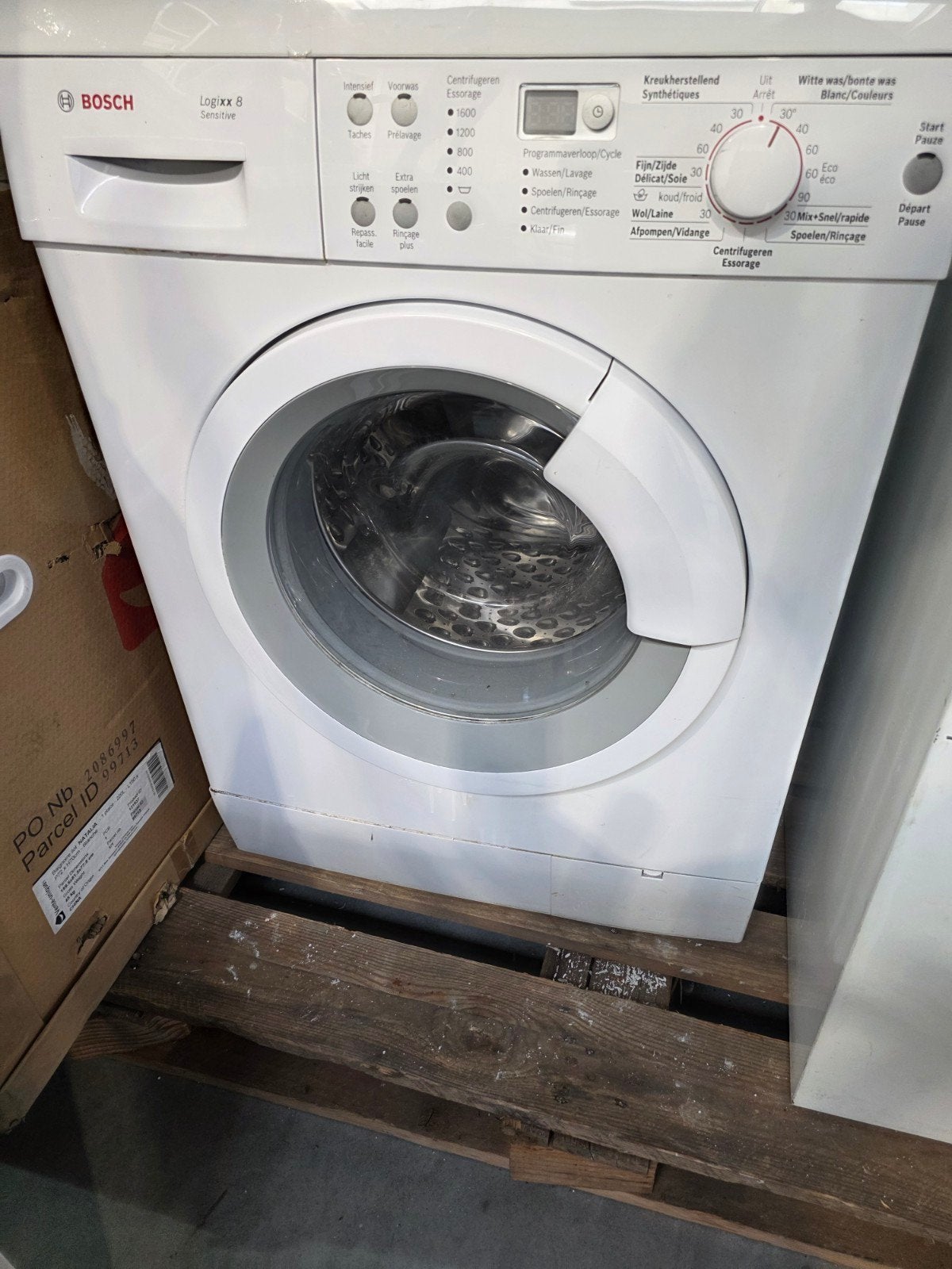 Te Koop: Bosch Logixx 8 Sensitive Wasmachine -, Ophalen of Verzenden, Bosch, Info@retech9.be