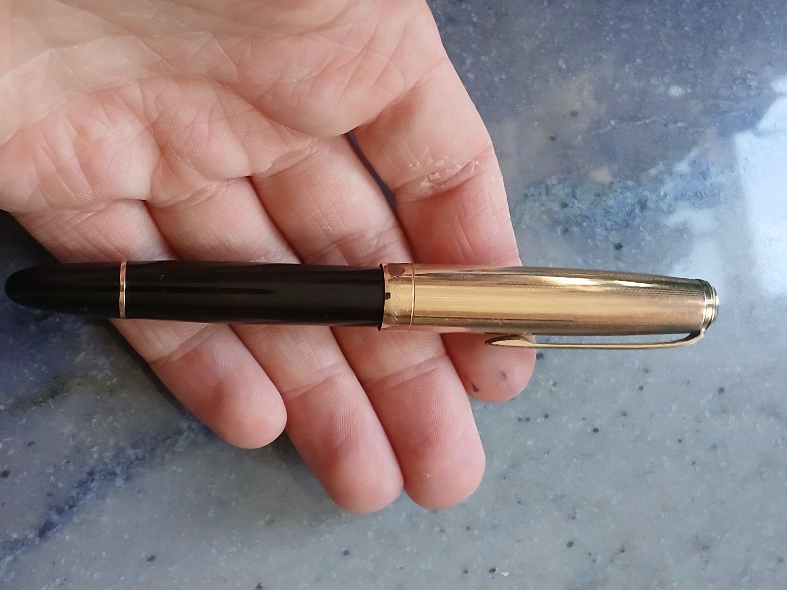 Montblanc 642, Collections, Enlèvement ou Envoi