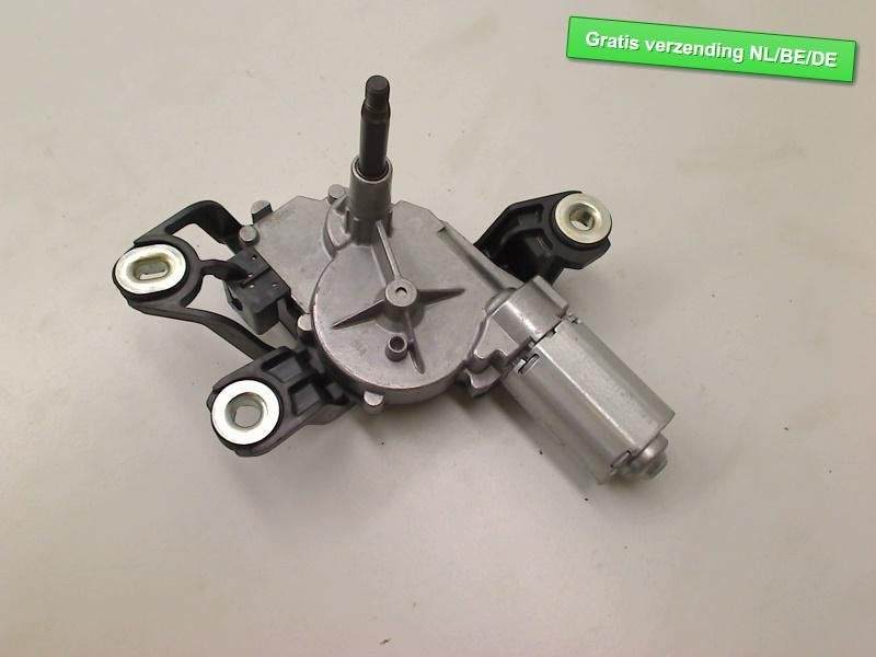 MOTEUR ESSUIE-GLACE ARRIÈRE Golf VII (AUA) (5k6955711a), Robert Bosch AG, Volkswagen, Utilisé, Robert-Bosch-Allee 1
74232  Abstatt, DE