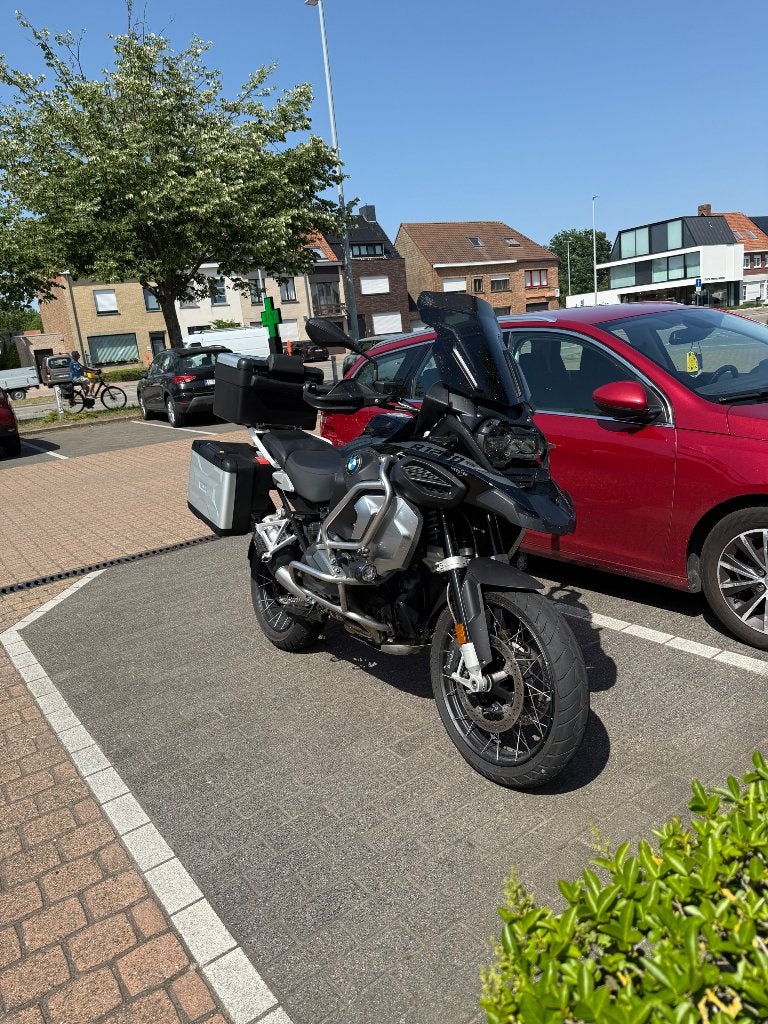 Te koop bmw GSA1250 nieuwstaat, Motoren, Motoren | BMW, Particulier, Toermotor, meer dan 35 kW, 2 cilinders, Motorrijbewijs A