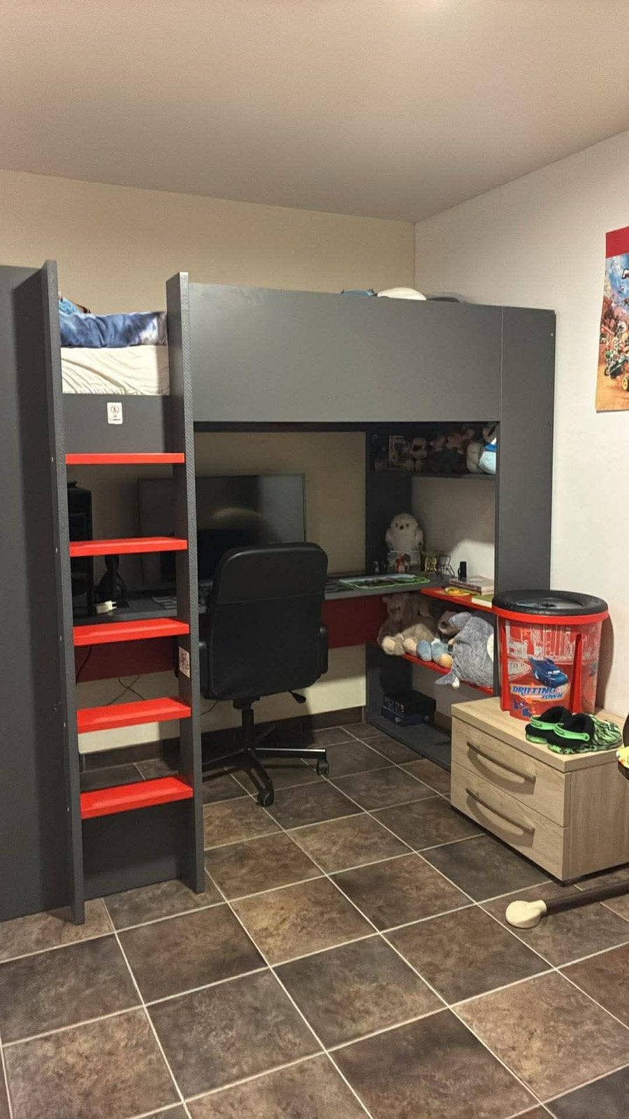 Hoogslaper met bureau en opbergruimte te koop, Ophalen, Hoogslaper