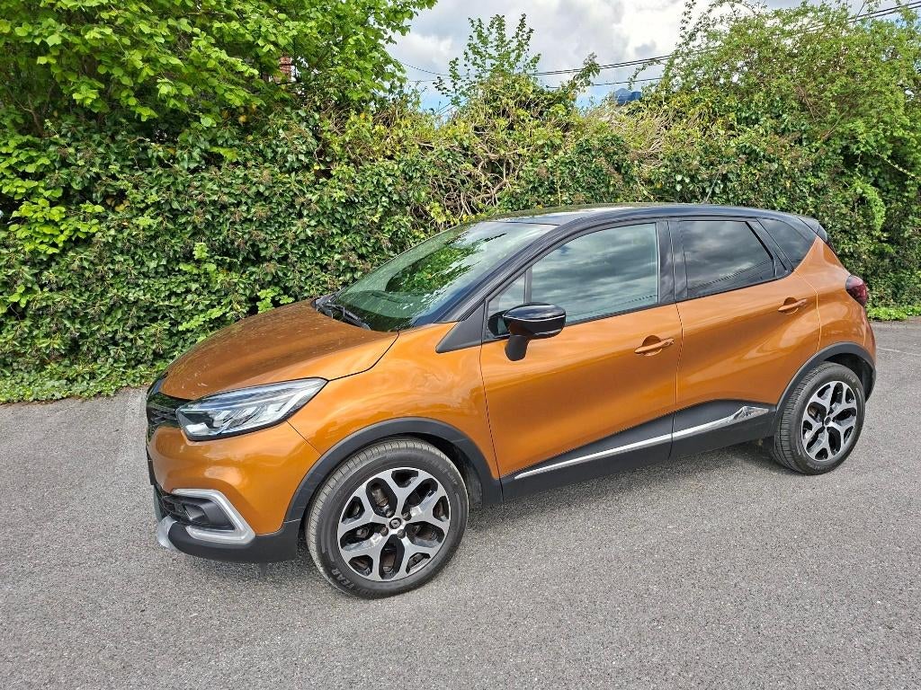 Renault Captur 1.2 Automatique / 31.000 km !! / Toit pano, 87 kW, Noir, 5 portes, 5 places