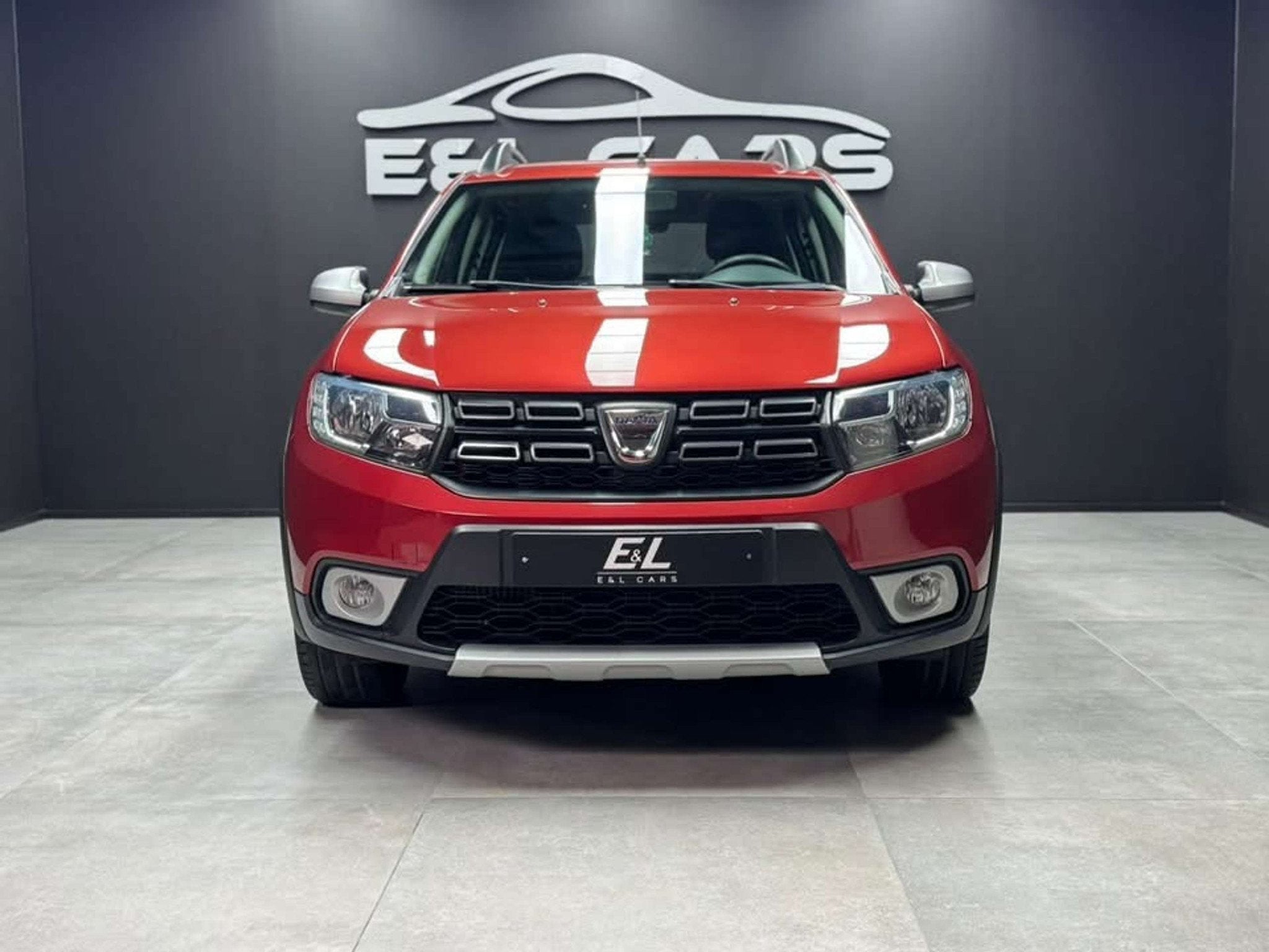 Dacia Sandero Sandero Stepway 0.9 TCe Stepway *12 mois de ga, Auto's, 898 cc, Stof, Gebruikt, Bedrijf