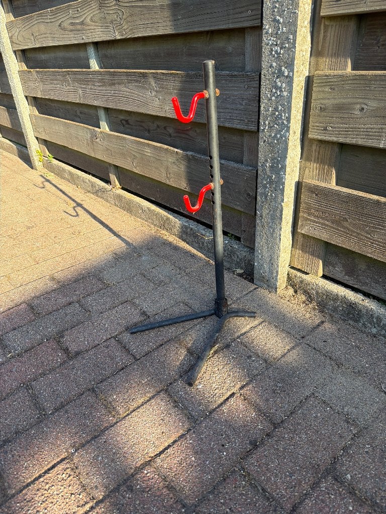 Fiets staander, Fietsen en Brommers, Ophalen, Gebruikt, Overig gereedschap
