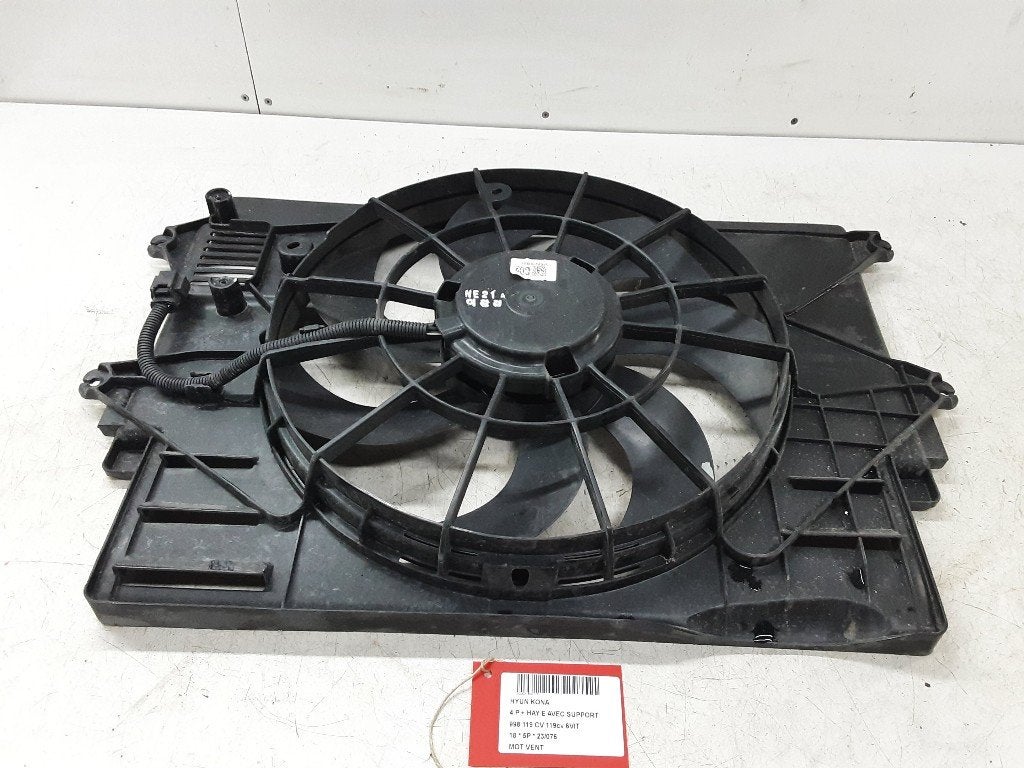 VENTILATEUR RADIATEUR MOTEUR Hyundai Kona (OS) (25380J9XXX), Hyundai Motor Deutschland GmbH, Kaiserleipromenade 5
63067  Offenbach am Main, DE