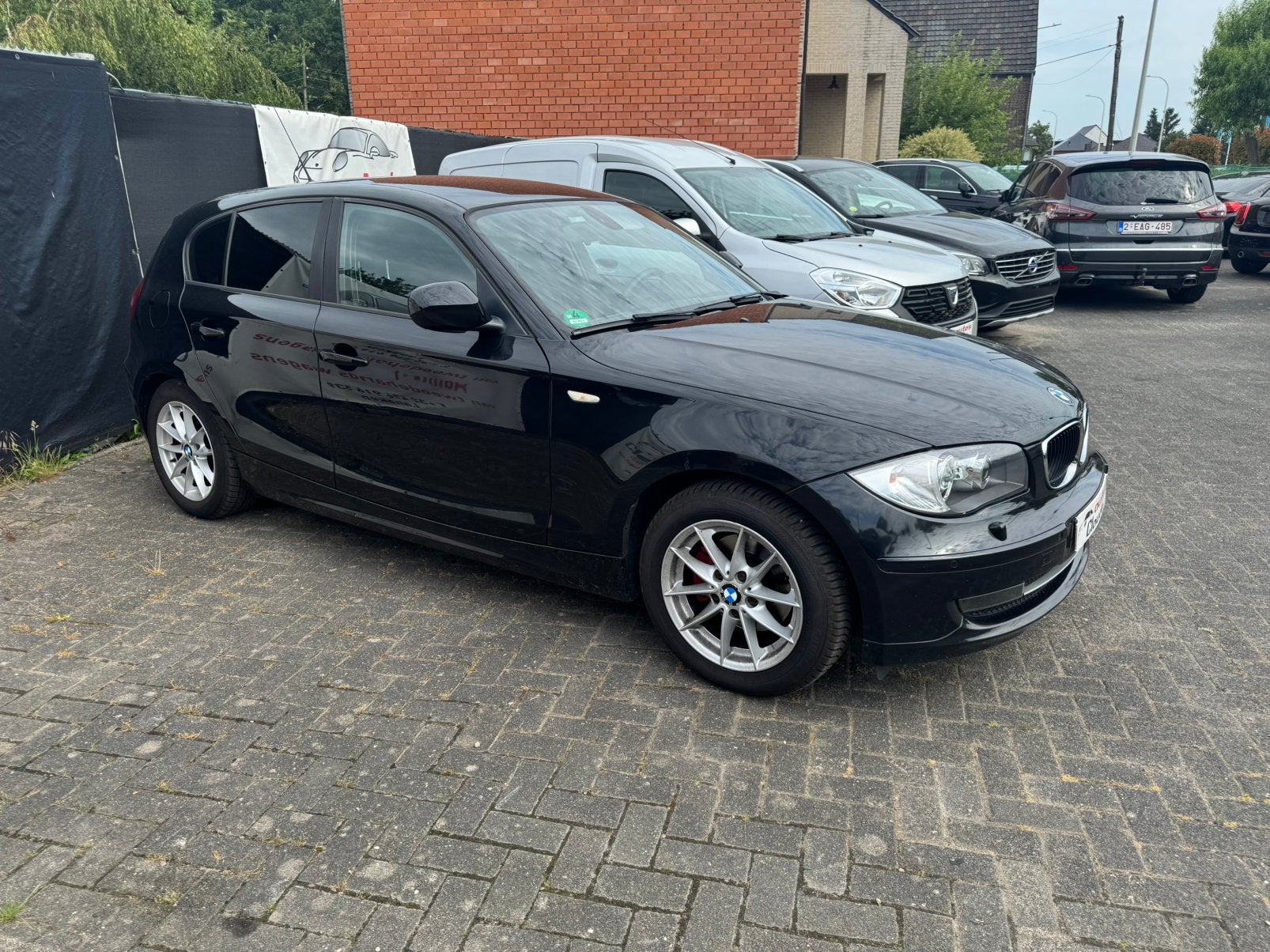 BMW 1  2.0 benzine, Zwart, 4 cilinders, Zwart, Dealer onderhouden