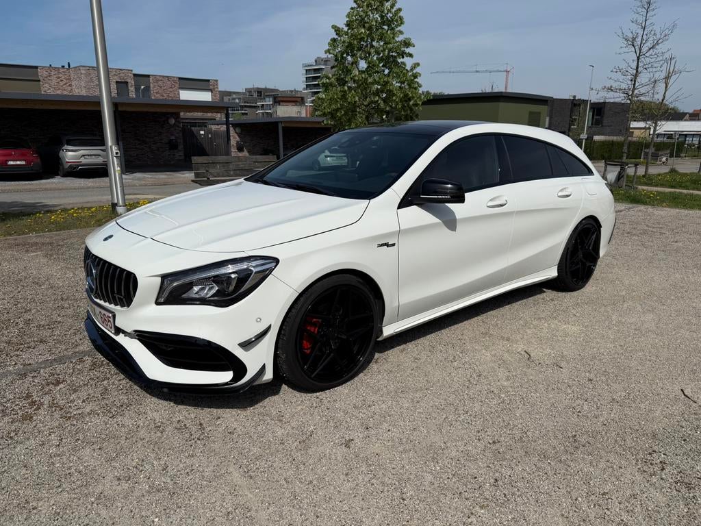 Unieke Mercedes-Benz CLA shooting brake, Voorwielaandrijving, CLA, 4 cilinders, Wit