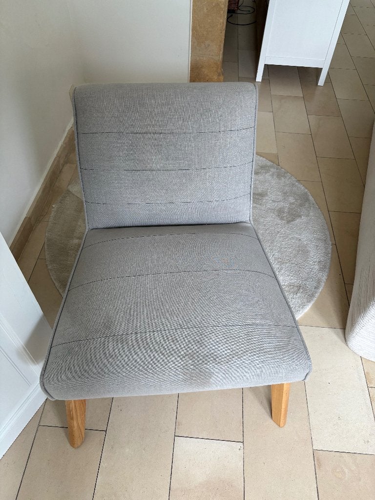 Fauteuil tissu gris – à donner – taches sur assise, Huis en Inrichting, Fauteuils, Ophalen, Gebruikt, Hout