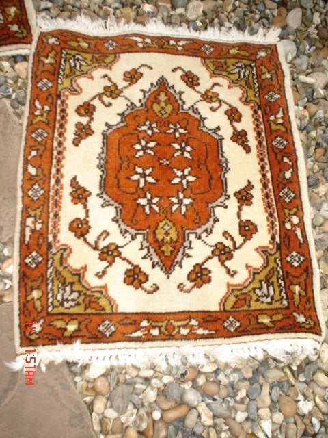 2 tapis en laine comme neufs, Enlèvement ou Envoi, Klassiek, 50 à 100 cm, Comme neuf