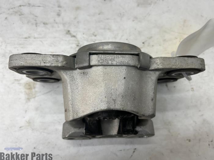 Support moteur d'un Landrover Evoque, Land Rover, -, 3 mois de garantie, Utilisé