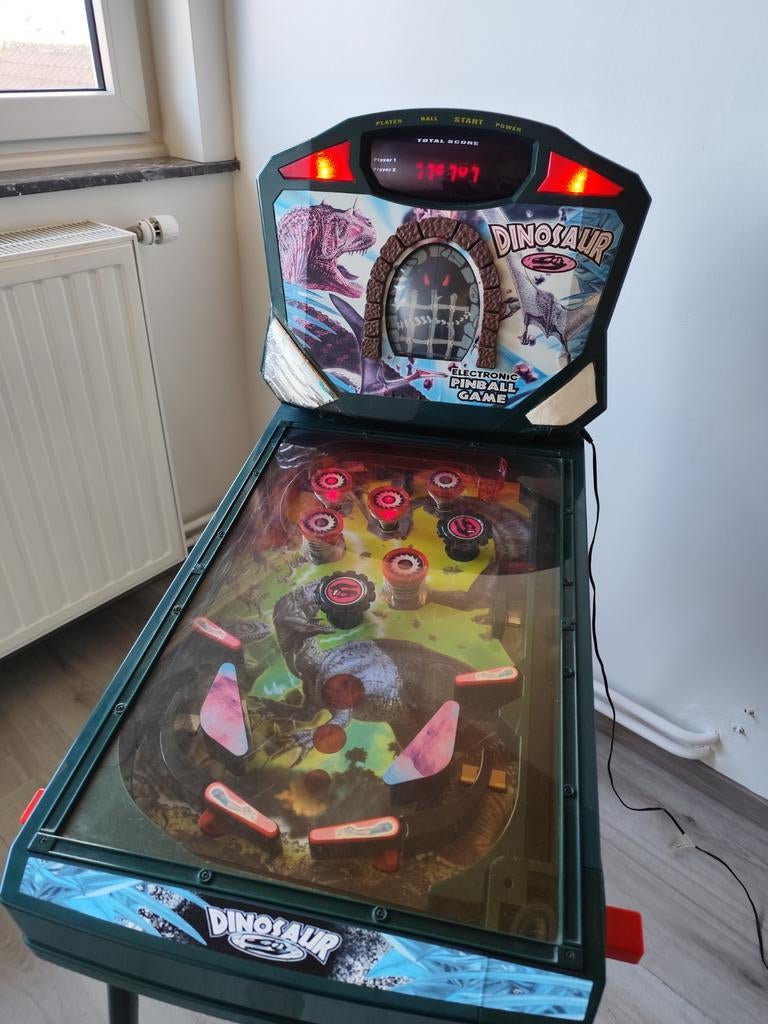 Flipperkast kinderen, Ophalen