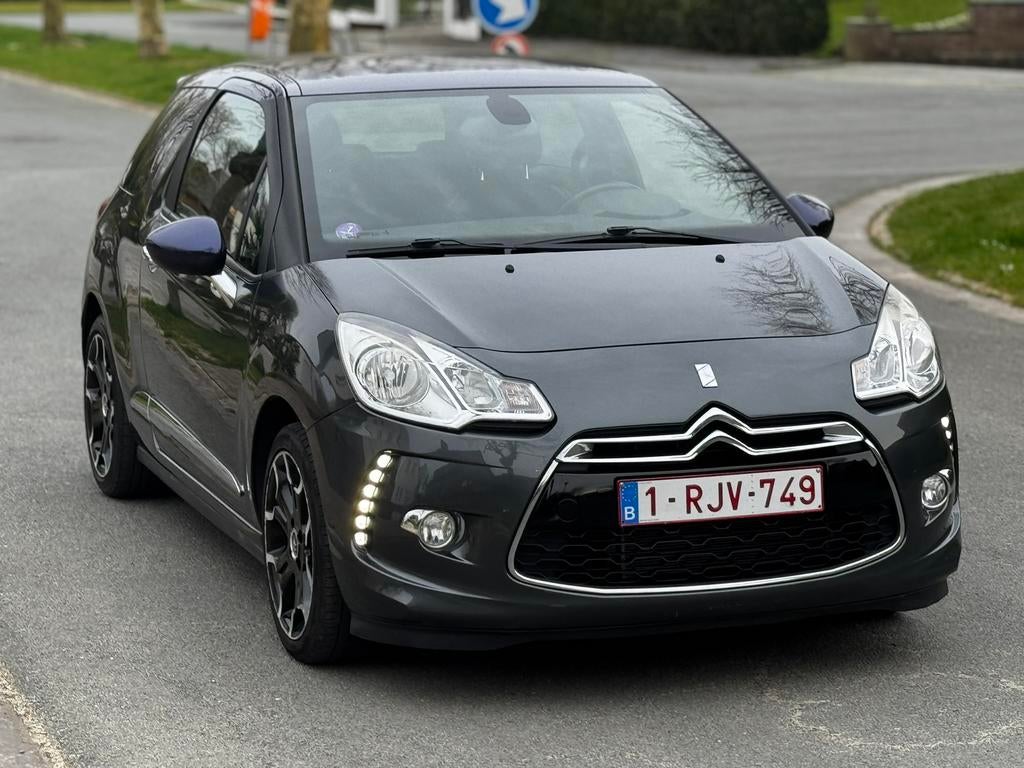 Citroën DS3 Édition spéciale 1.6 Essence 2013 -130 000 km, Auto's, Citroën, Euro 6, Bedrijf, Handgeschakeld, Velours