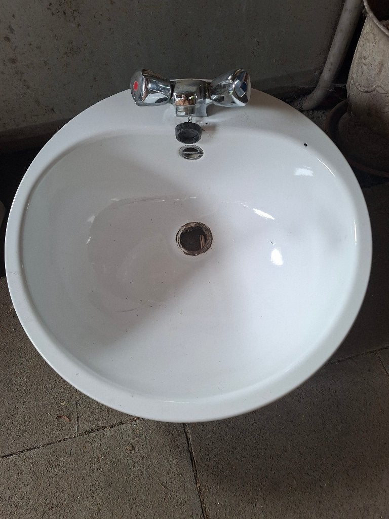 Lavabo met kraan, Enlèvement ou Envoi, Utilisé, Lavabo ou Évier