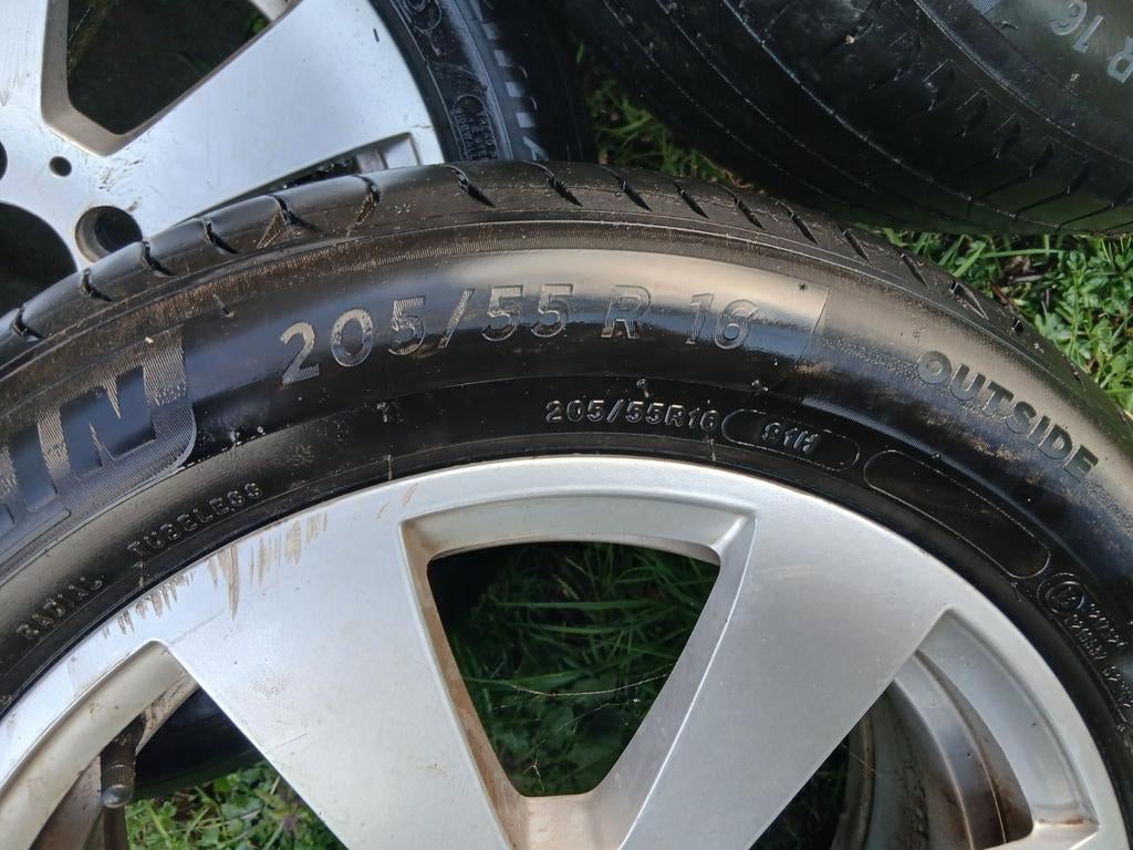 4 originele mercedes velgen goede conditie Aluminium 16 inch, Autos : Pièces & Accessoires, 16 pouces, Pneu(s)