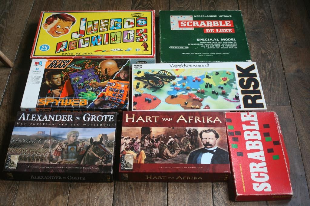 7 spellen scrabble, 999 games, risk, monopoly,..., Ophalen, Zo goed als nieuw