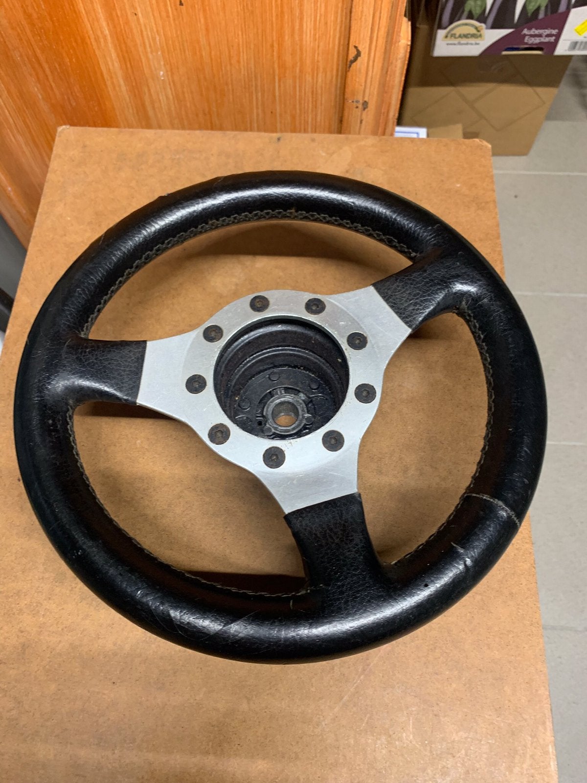 Ancien petit volant, Enlèvement ou Envoi