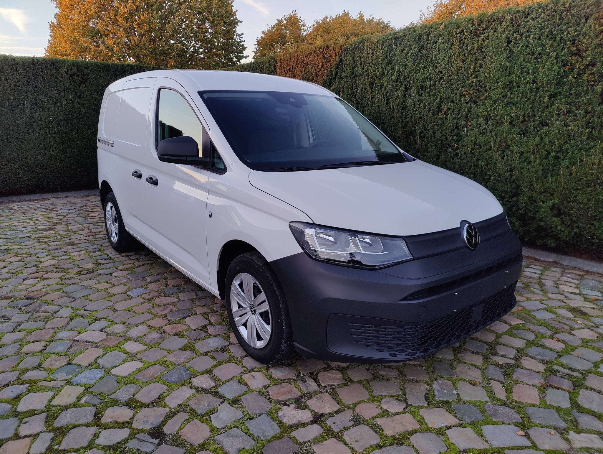 Volkswagen Caddy Caddy 1.5 TSI - Als nieuw, Autos, 1442 kg, Achat, Entreprise, Noir