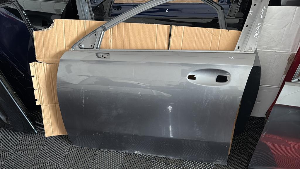 Mercedes A klasse w177 Portier deur links voor, Ophalen, Voor, Deur