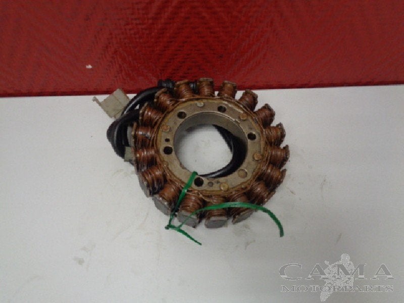 DYNAMO Honda VT 500 C Shadow (VT500C PC08) (31120-MF8-000), Motoren, Dhr. S. di Majo, Gebruikt, Info@cama-motorparts.nl, P.J. Troelstraweg 8 8
3144 CX  MAASSLUIS, NL