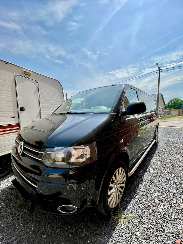 Volkswagen caravelle T5 2011, Euro 5, Stof, 4 cilinders, Volkswagen