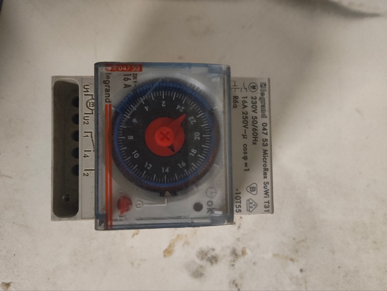 Legrand 047 53 MicroRex SuWi T31 Analoge Schakelklok (DIN-ra, Ophalen of Verzenden, Zo goed als nieuw, Overige merken, Schakelaar