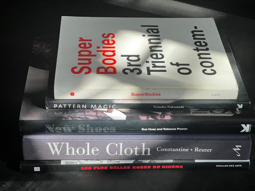 5x mode & kunst, Livres, Mode, Enlèvement, Comme neuf