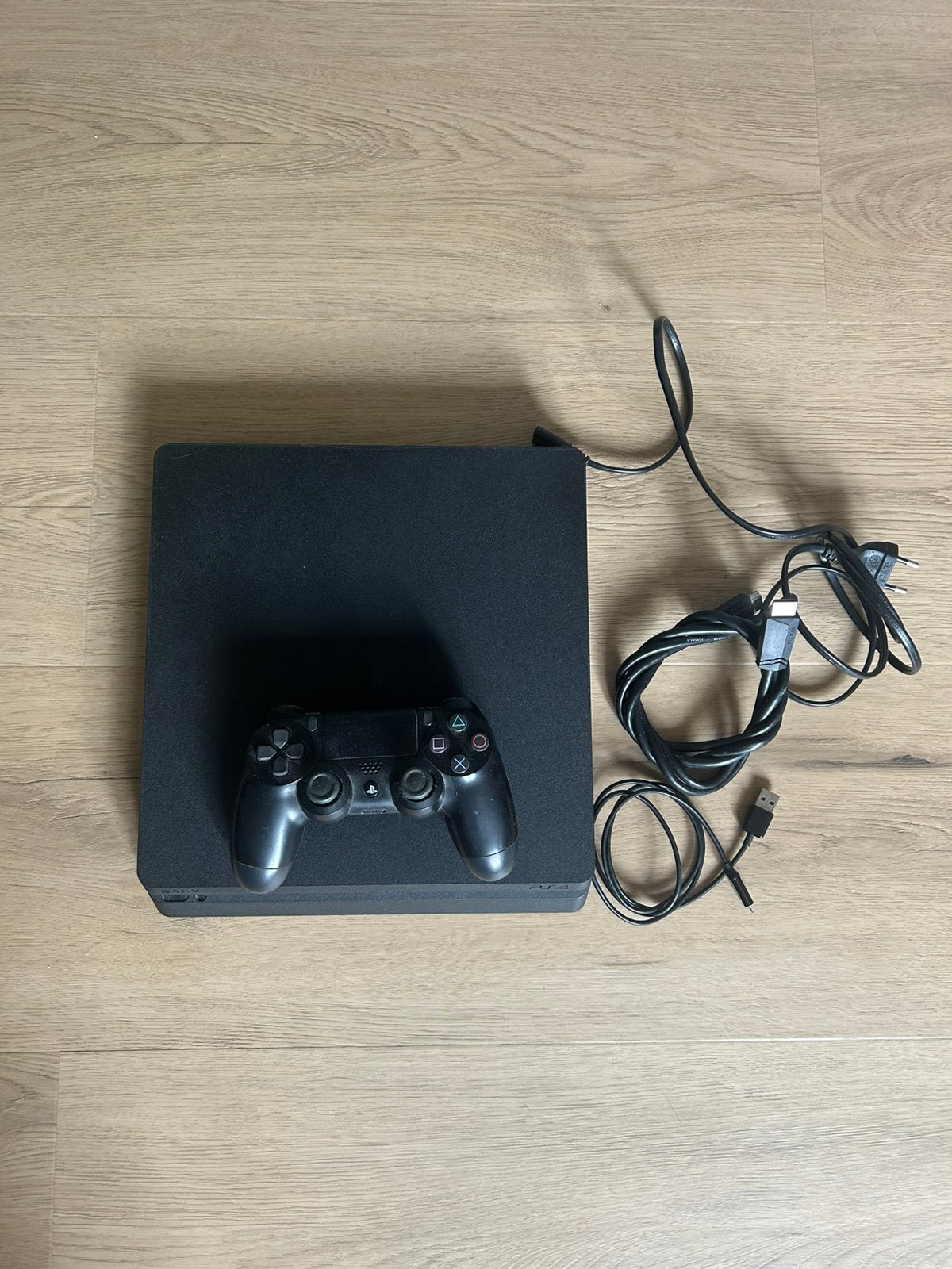 Playstation 4 slim, Ophalen, Zo goed als nieuw