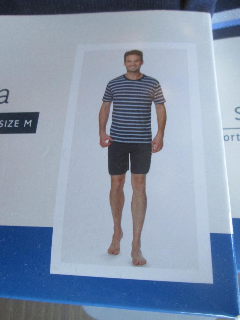 3 nieuwe pyjama's heren maat M, Ophalen, Nieuw, Maat 48/50 (M)