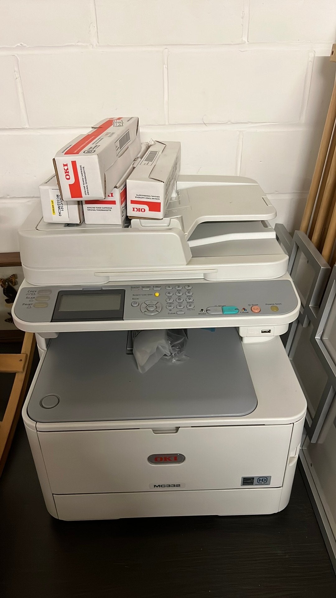 Oki mc 332, Computers en Software, Ophalen, Zo goed als nieuw, Mailen