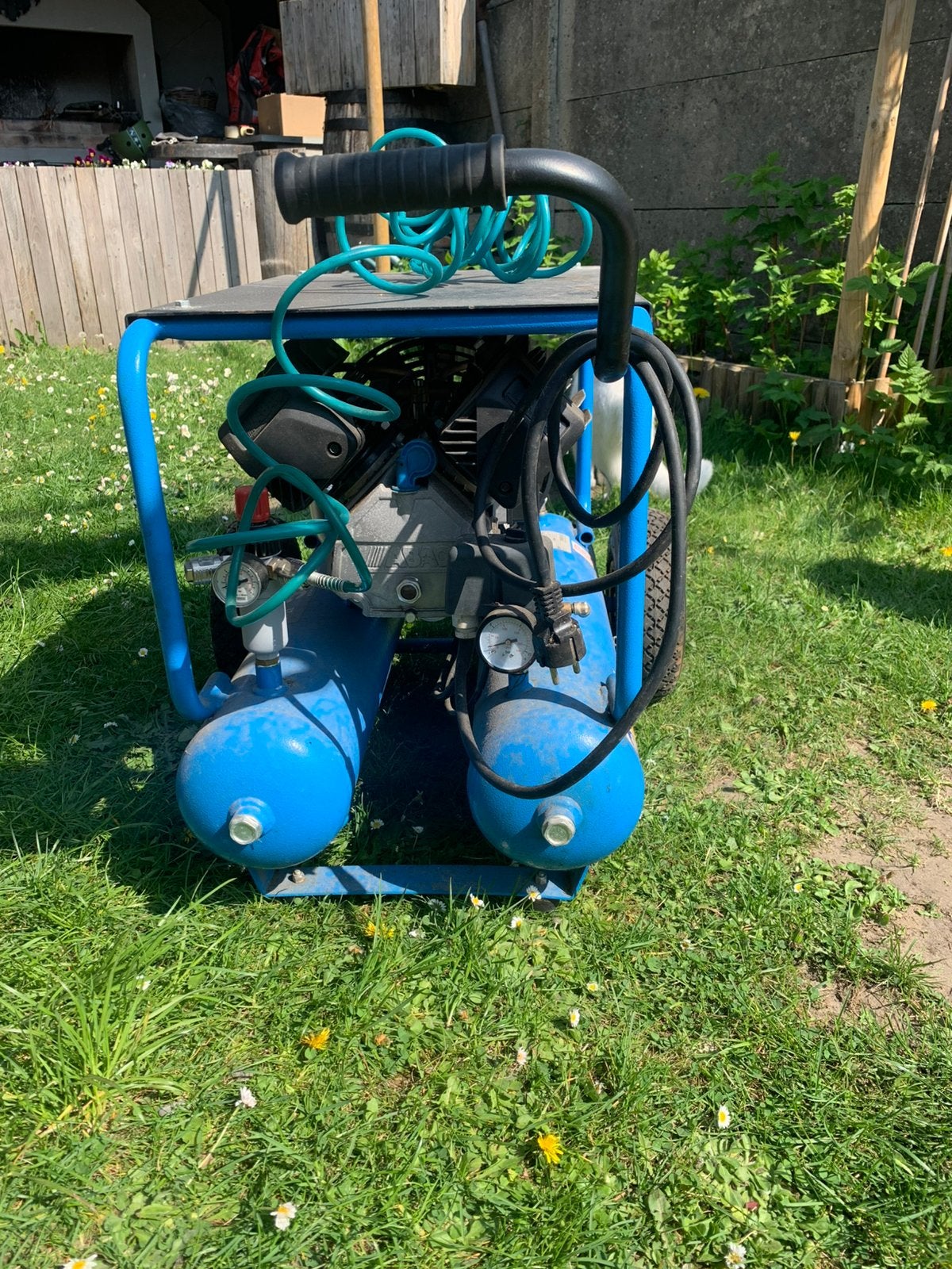Compressors, Ophalen, Zo goed als nieuw