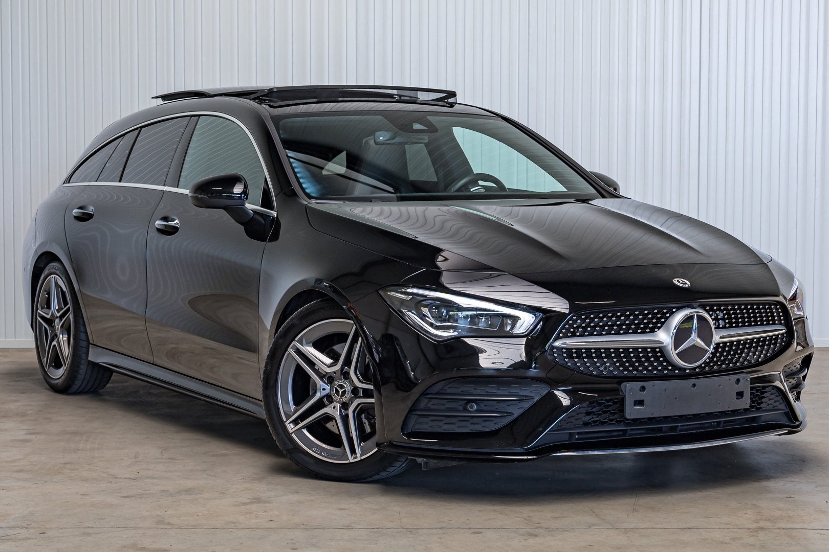 Mercedes CLA 200 AMG - PANO - LED - Driver Assist - CAMERA, Autos, Achat, Euro 6, Entreprise, Entretenue par le concessionnaire