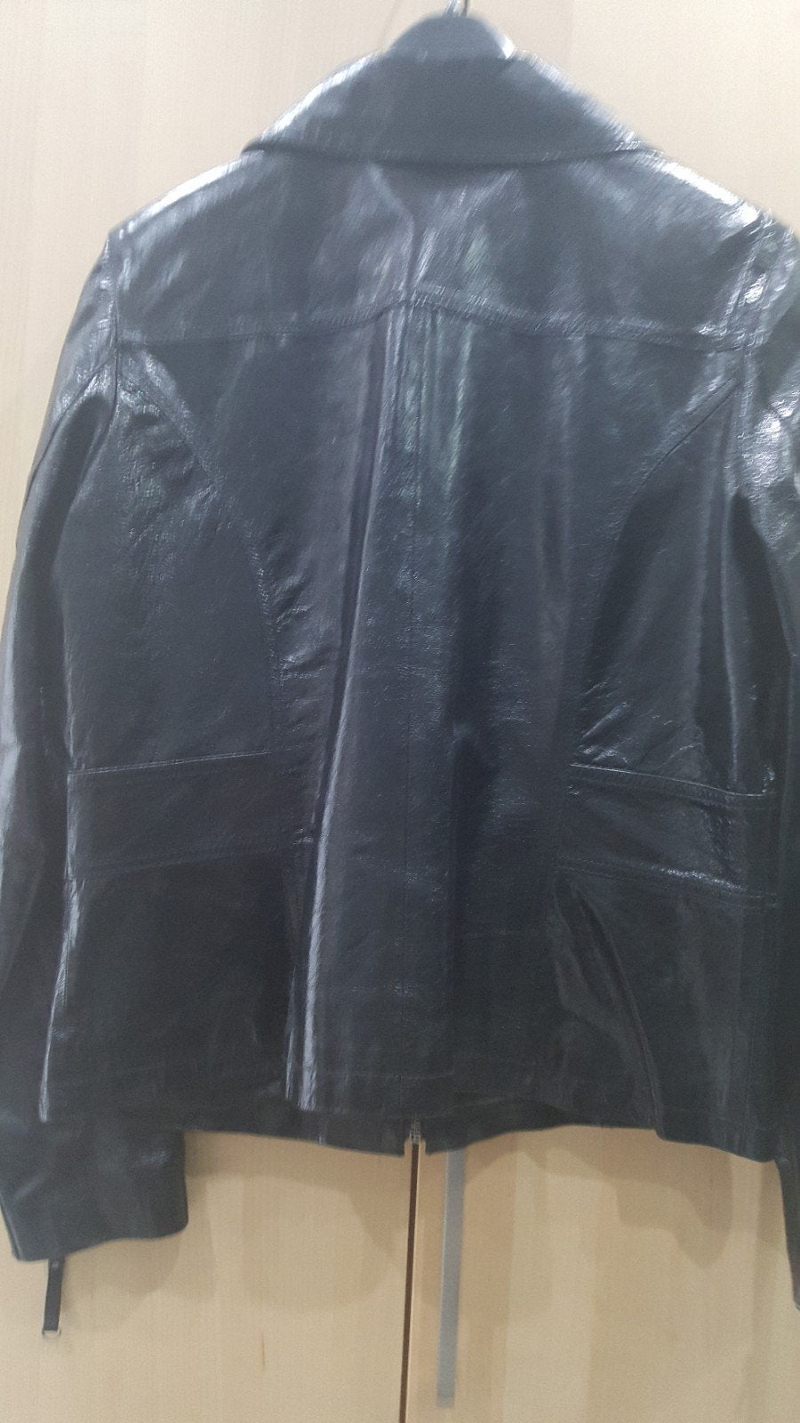 Veste dame noire neuve taille 40 pour 40 €, Jardin & Terrasse