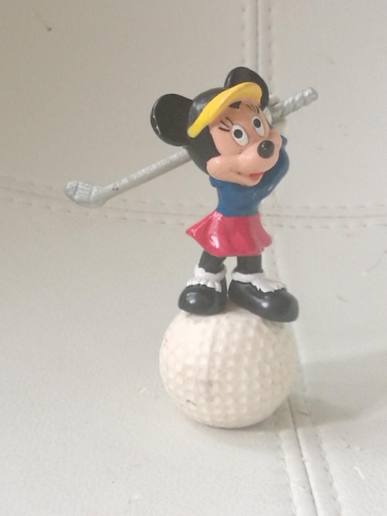 Bullyland vintage figuur Minnie Disney Golf Golfer Golfeu, Verzamelen, Ophalen of Verzenden, Zo goed als nieuw