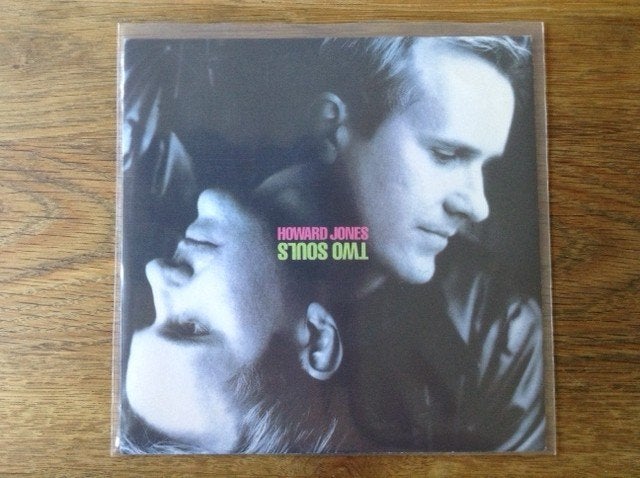 single howard jones, Cd's en Dvd's, Vinyl Singles, Pop, Beschermende buitenhoes, Fotohoes, Originele persing, 7 inch, Ophalen of Verzenden