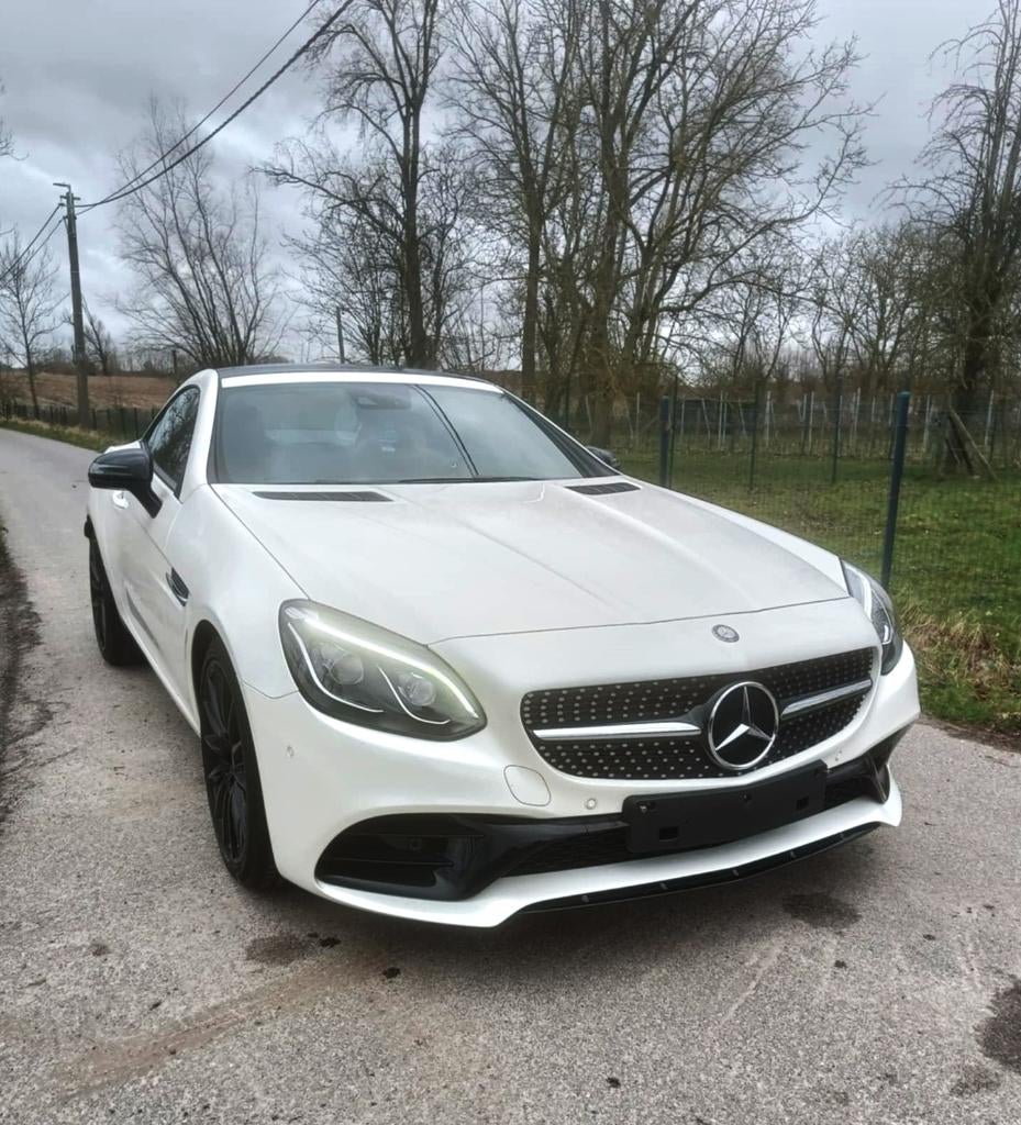 Mercedes SLC180 AMG--line slechts 15.000 kms!!!, Euro 6, 4 cilinders, Cabriolet, Wit