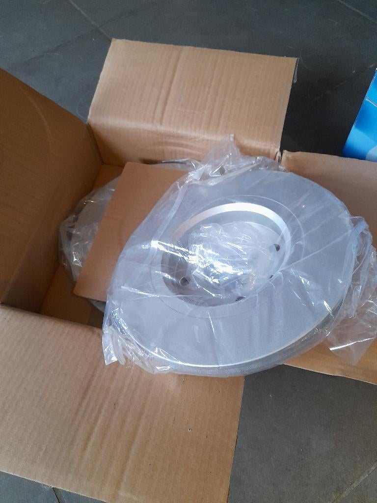 disques de frein bosch  neuf jamais monter citroen/peugeot, Ophalen of Verzenden, Nieuw, Opel