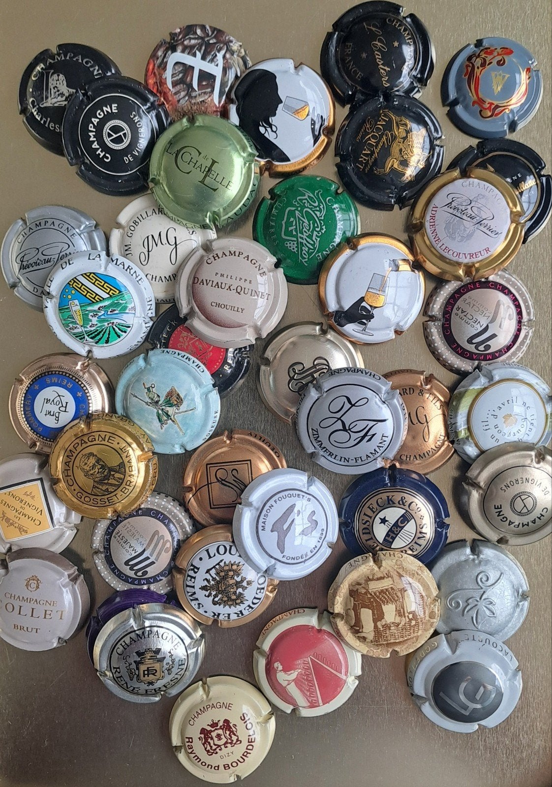Champagne capsules, Enlèvement ou Envoi