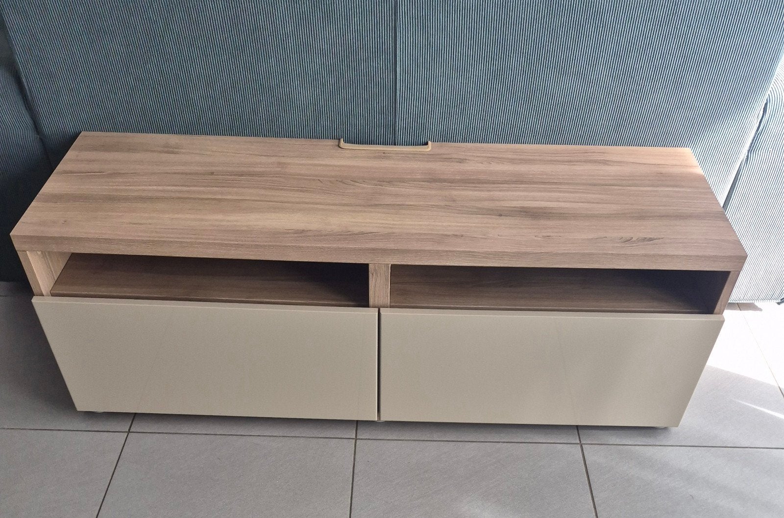 Meuble télé ikeaL120xl40xH40, Ophalen