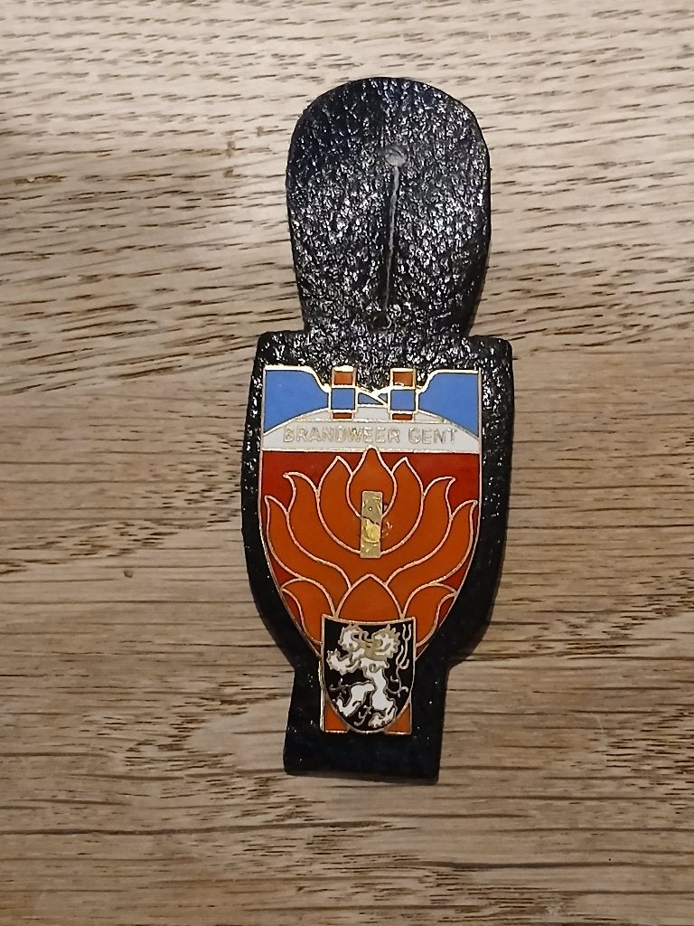 Breloque sapeurs-pompiers Gent, Envoi