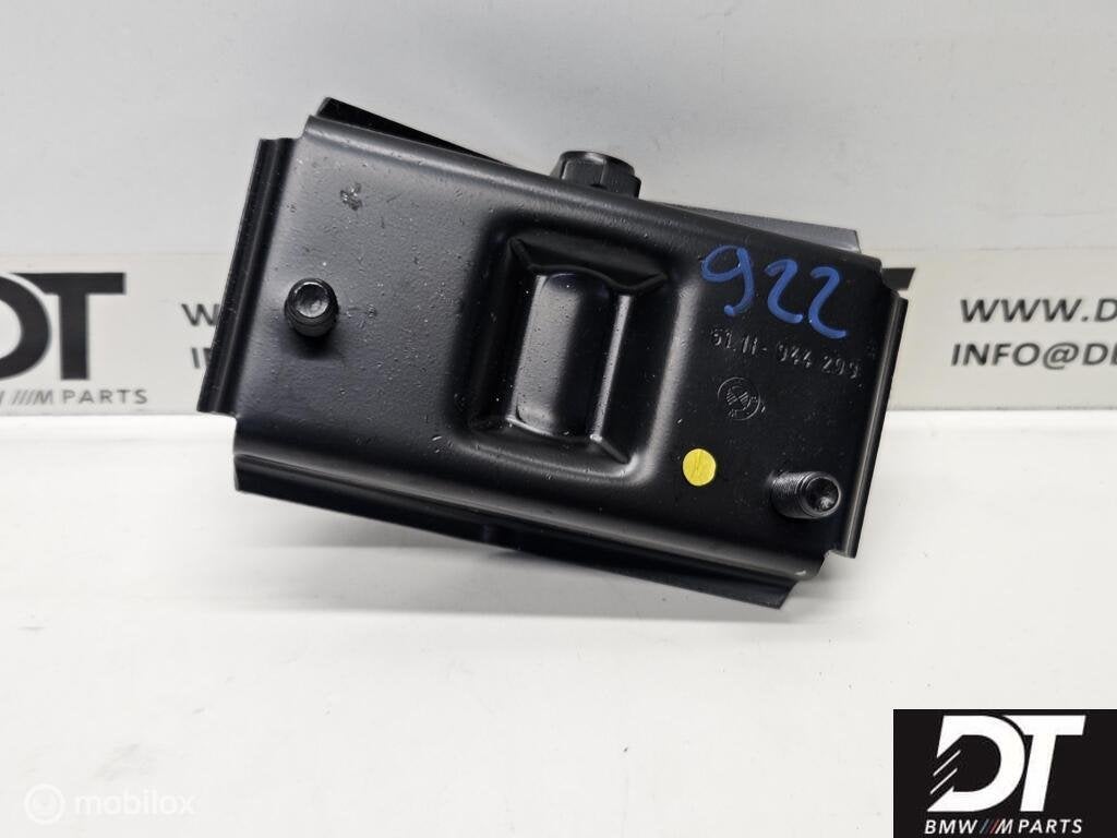 Holder bumper BMW 5-serie E34 51111944299, Neuf, Enlèvement ou Envoi, BMW, BMW