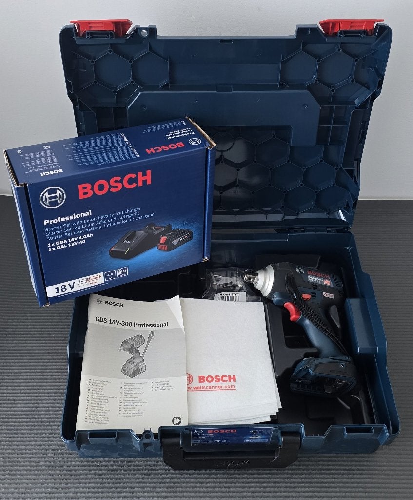 Nieuw - Bosch Pro 18V Slagmoer + Accu + Oplader + Garantie, Ophalen of Verzenden, Nieuw