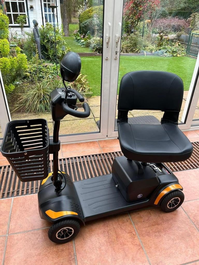 Trottinette pliable Vermeiren One | COMME NEUVE

0488826971, Divers, Enlèvement ou Envoi