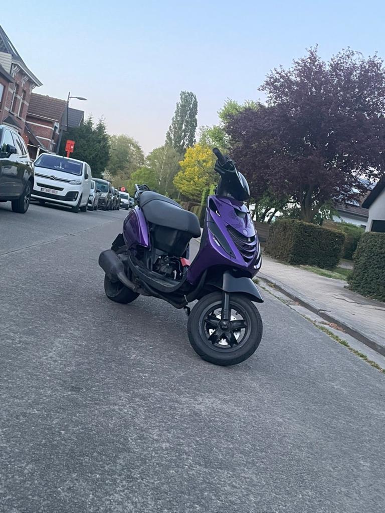 Zip 125, Fietsen en Brommers, Scooters | Piaggio, Ophalen, Zo goed als nieuw, Zip