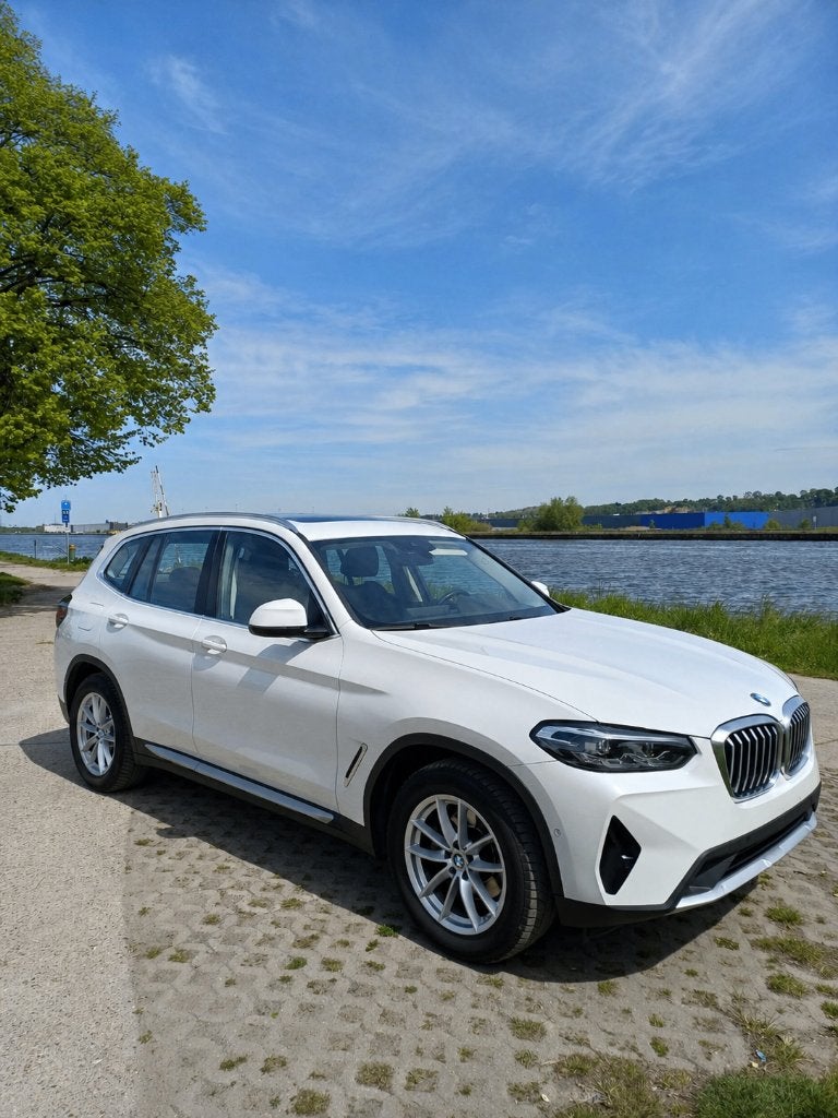 BMW X3 xDrive 20i (2023), Auto's, Automaat, Leder, Elektrisch, Particulier