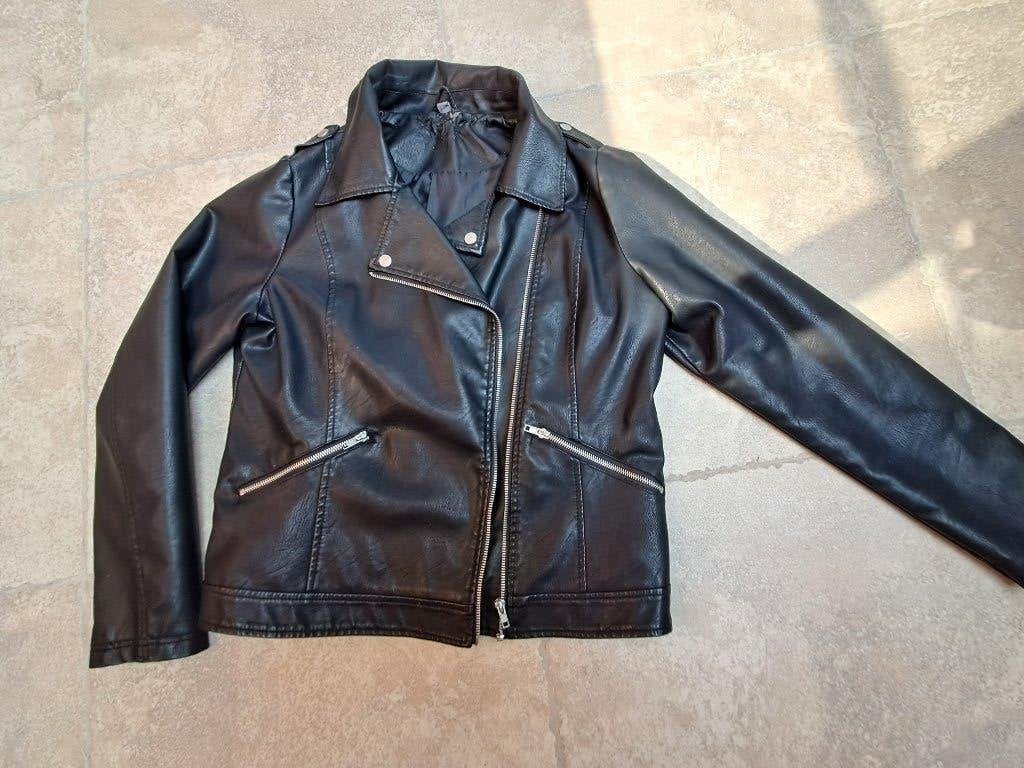 Zwarte leder look mt 44, Taille 42/44 (L), Enlèvement ou Envoi, Lola & Liza, Porté