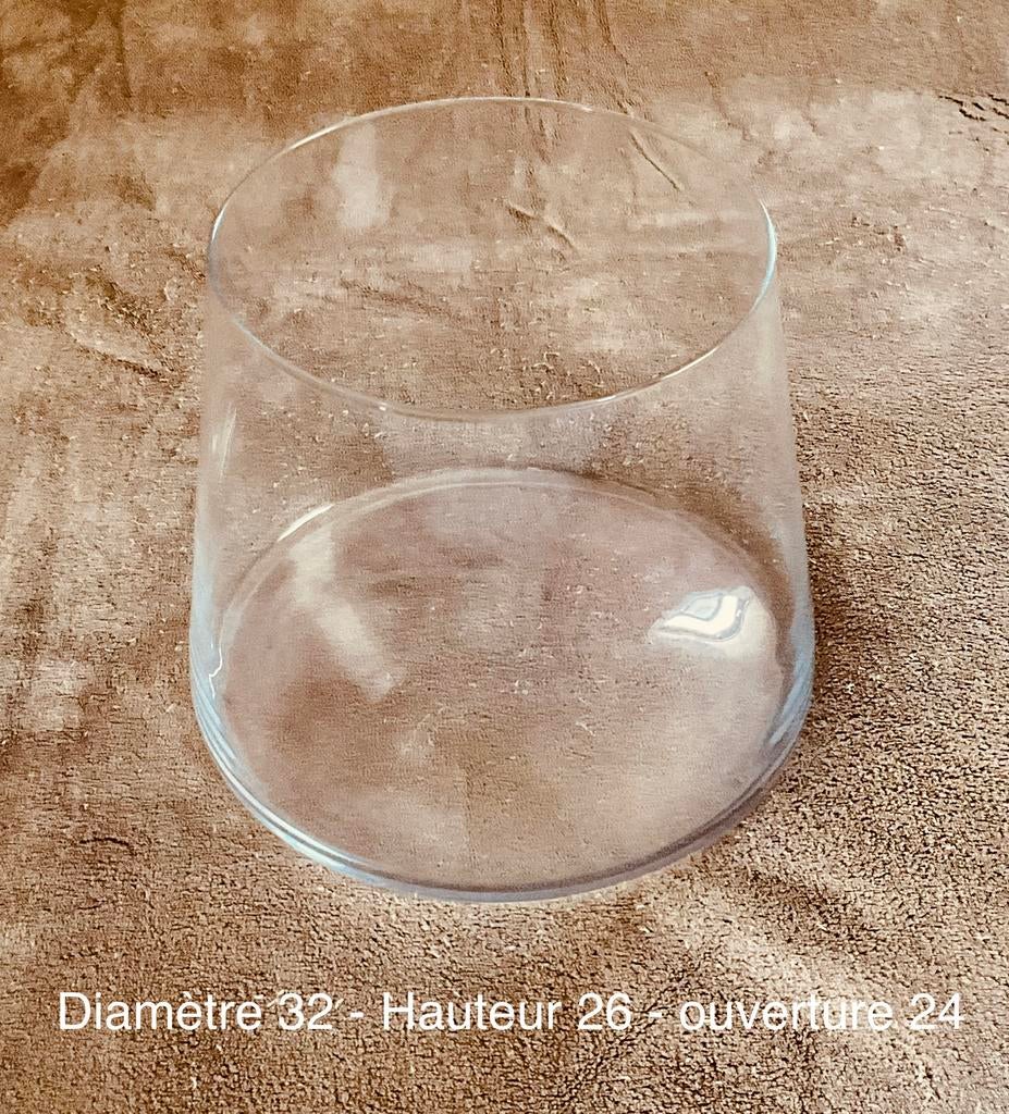 TERRARIUM, kegelvormige vaas., Ophalen, Zo goed als nieuw, Glas, Minder dan 50 cm