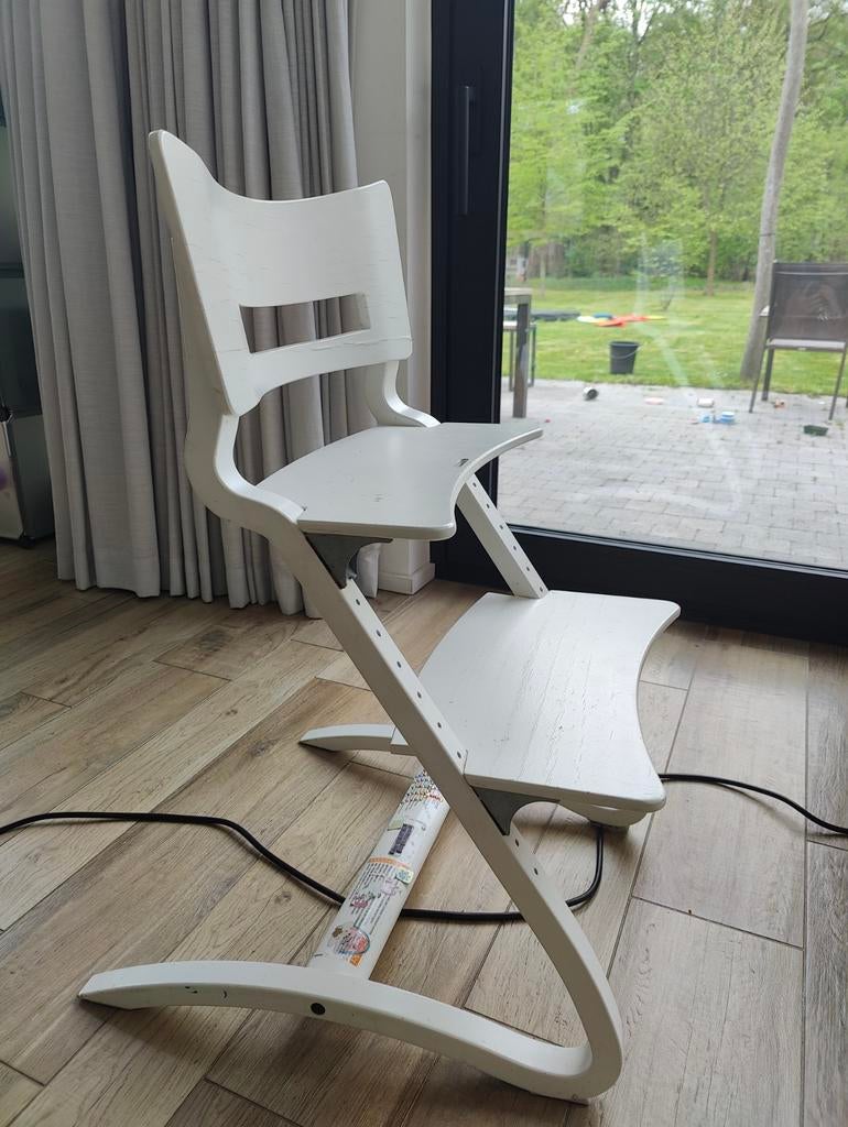 Kinderstoel Leander wit, Kinderen en Baby's, Kinderstoelen, Ophalen