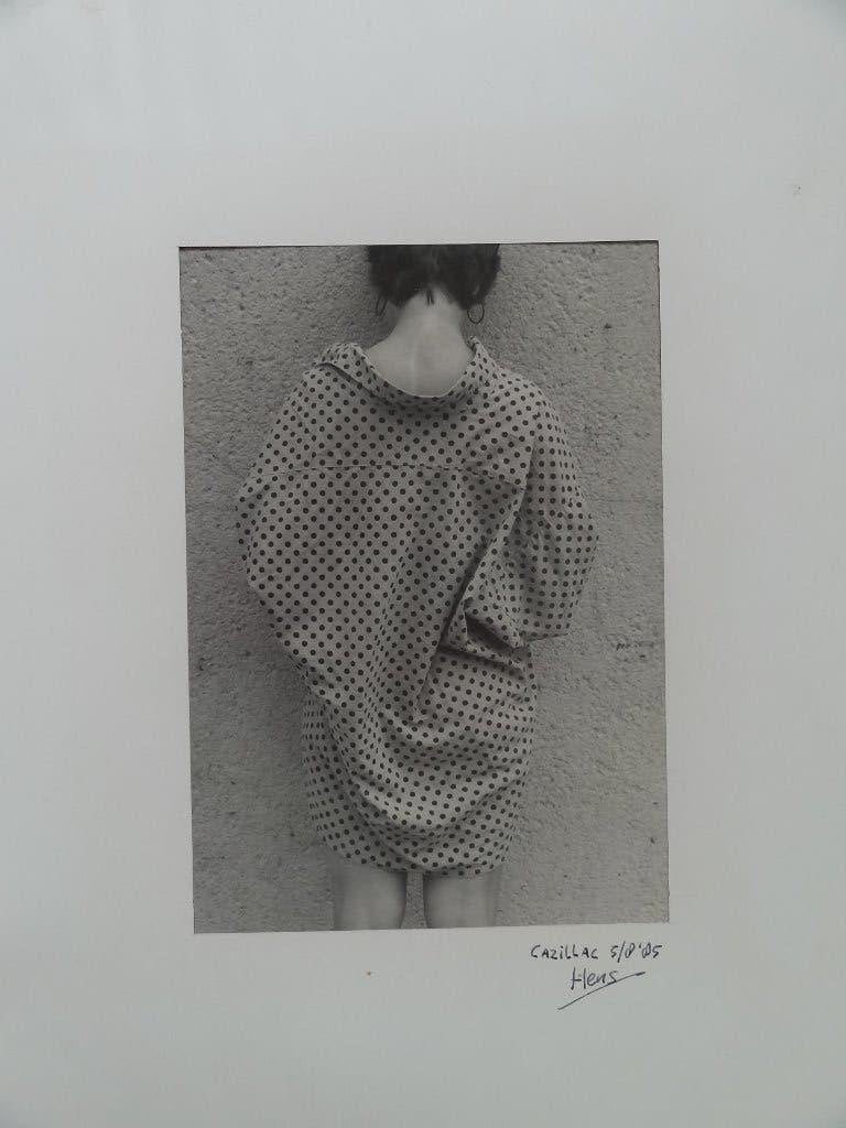 photo d'une femme avec des vêtements à pois, Cazillac 1985, Envoi, Photo, Photographie, Signé