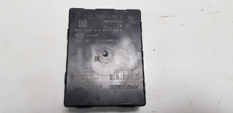 MODULE VÉHICULE SANS CLÉ Passat (3G2) (|3Q0959435D|), Volkswagen, Volkswagen AG, Utilisé, Kundenbetreuung@volkswagen.de